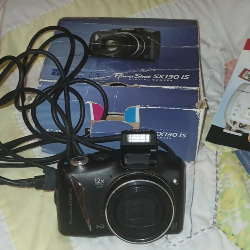 Canon digital camera/video PowerShot sx130 IS